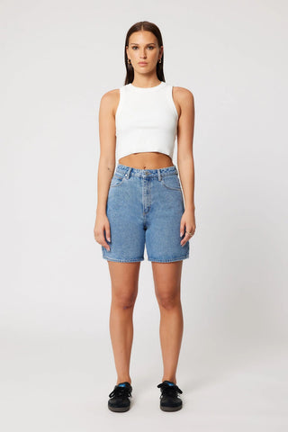 Carrie Short Naomi - Mid Vintage Blue - Denim Shorts - Abrand - The Soho Movement