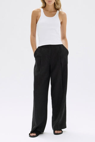 Drew Rib Tank - White - Tanks - Assembly Label - The Soho Movement