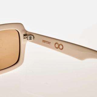 Entry - Ivory Citron/Amber - Childe Wilde - The Soho Movement