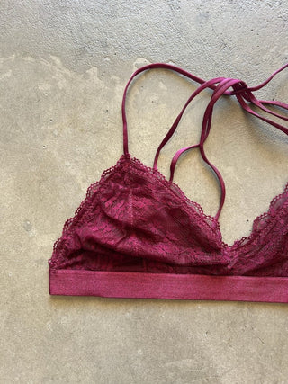 Lace Halter Bralette - Berry - The Soho Movement - The Soho Movement