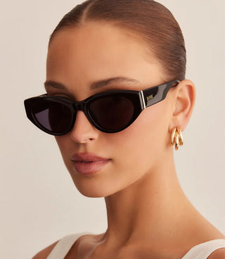 The Alba - Black/Black - Sunglasses - Banbé - The Soho Movement