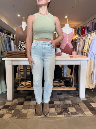 Venice Straight Kes - Bleached Vintage Blue - Jeans - Abrand - The Soho Movement