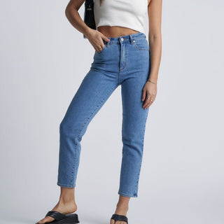 A 94 High Slim - Georgia - Jeans - Abrand - The Soho Movement