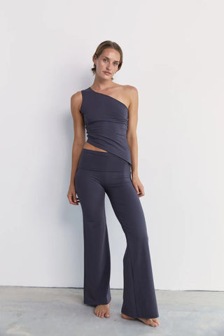 Full Length Yin Flare - Slate