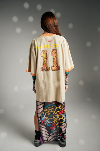 The Very Oversized Run Club Tee - Beige