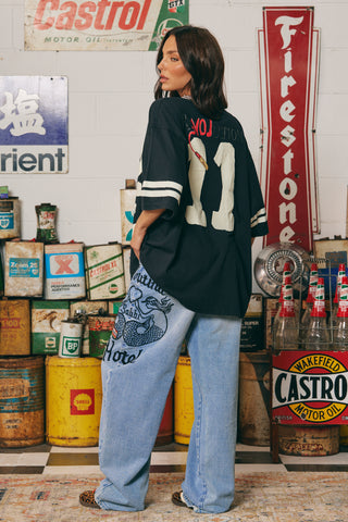 The Very Oversized Love Revolution Tee - Black
