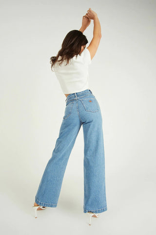 94 High and Wide - Debbie - Abrand - The Soho Movement