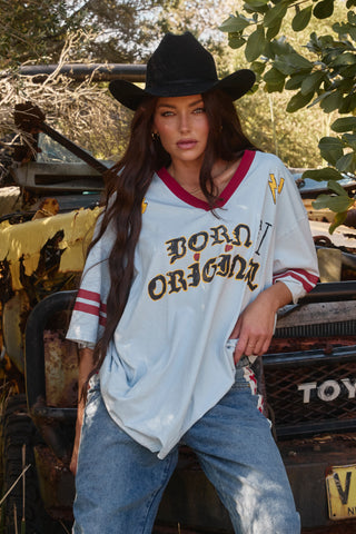The Very Oversized Born Original Tee - Sky & Maroon