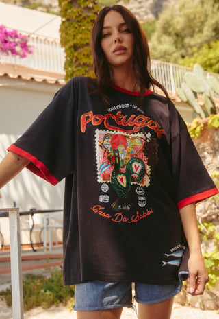 The Very Oversized Portugal Love Notes Tee - Black