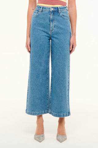 94 Wide Crop - Maya Blue