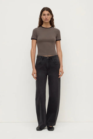 Kourt Contrast Bind Tee - Bark/Black