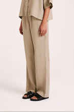 Load image into Gallery viewer, Lounge Linen Pant - Washed Olive
