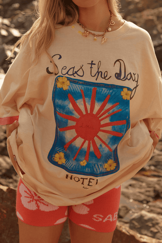 Seas The Day Hotel Tee - Sand