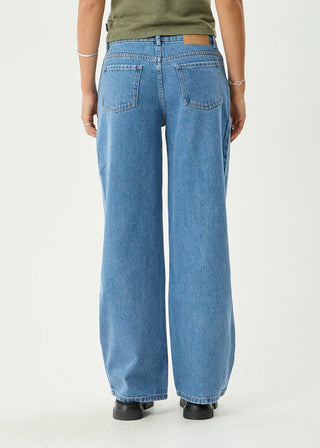 Alyra - Low Rise Wide Leg Jean - Worn Blue