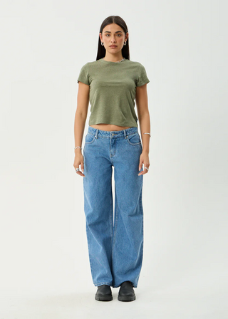Alyra - Low Rise Wide Leg Jean - Worn Blue