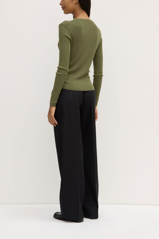 Amira Long Sleeve Knit Tee - Tarragon - Long sleeve tops - Assembly Label - The Soho Movement