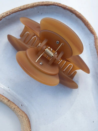 Arch Claw - Cognac - Goldn. - The Soho Movement