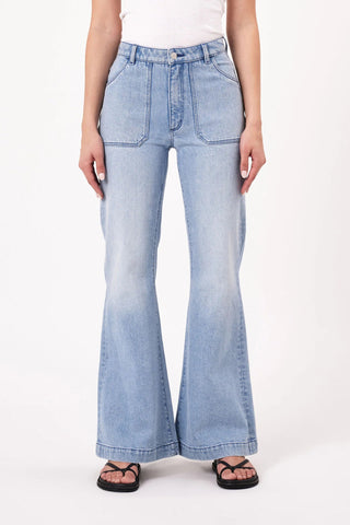 Eastcoast Flare Faded Blue - Light Vintage Blue - Jeans - Rollas - The Soho Movement