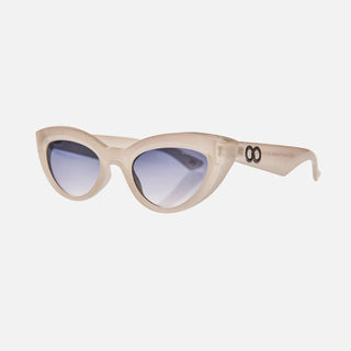 Feline - Love You Milky White - Childe Wilde - The Soho Movement