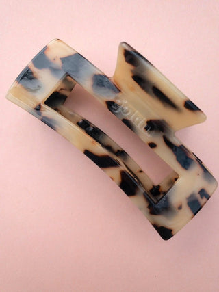 Lounge Claw Large - Tortoiseshell - Goldn. - The Soho Movement