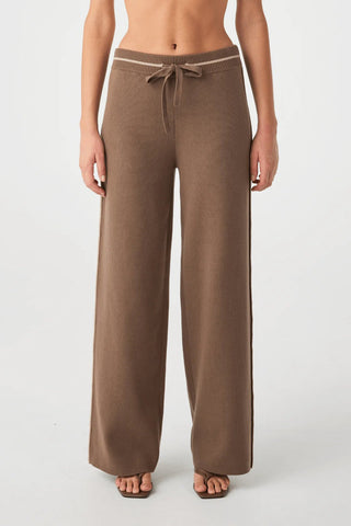 Milan Trackpant - Cacao - Knitted pants - Arcaa Movement - The Soho Movement