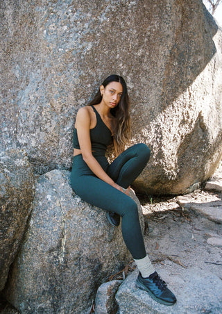 Move Legging - Forest - Pinky & Kamal - The Soho Movement