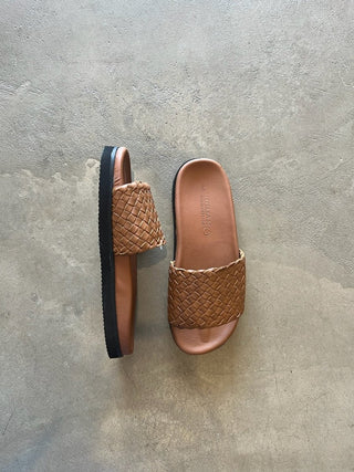 Oxford Slide - Tan - Shoes - Human Premium - The Soho Movement