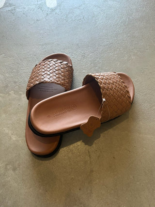 Oxford Slide - Tan - Shoes - Human Premium - The Soho Movement
