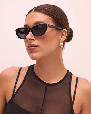 The Estella - Black/Black - Sunglasses - Banbé - The Soho Movement
