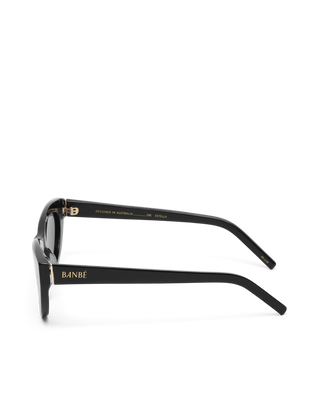 The Estella - Black/Black - Sunglasses - Banbé - The Soho Movement