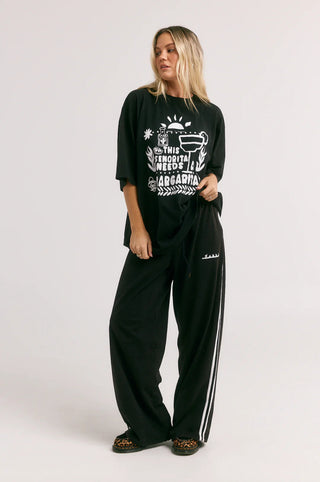 The Very Oversized Margie Tee - Black - Tees - Sabbi - The Soho Movement
