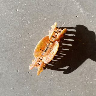 Wildflower Claw - Peach - Goldn. - The Soho Movement