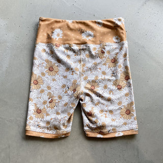 Active Shorties - Daisy - Activewear - Flow Yogawear - The Soho Movement