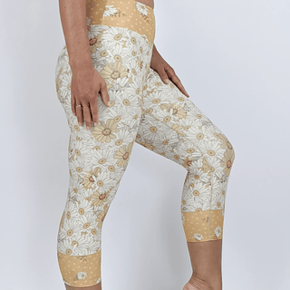 Capri Leggings - Daisy - Activewear - Flow Yogawear - The Soho Movement