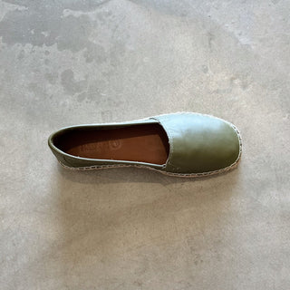Ebony - Olive - Human Premium - The Soho Movement