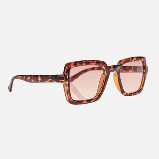 Entry - Gloss Tort - Sunglasses - Childe Wilde - The Soho Movement
